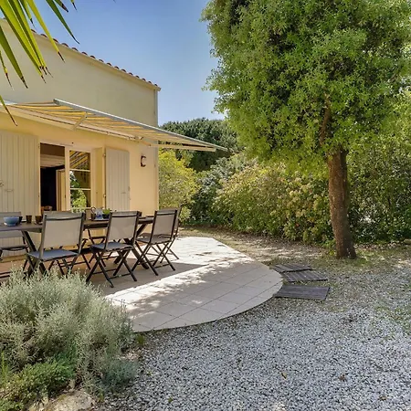 Cozy In Saint-georges-doleron With Kitchen 度假居 奥雷龙圣乔治